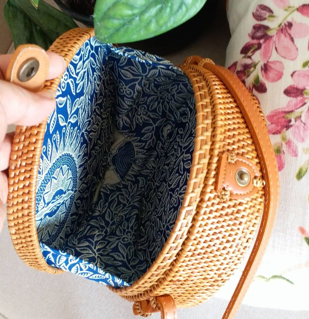 Handwoven Plain Roundbag