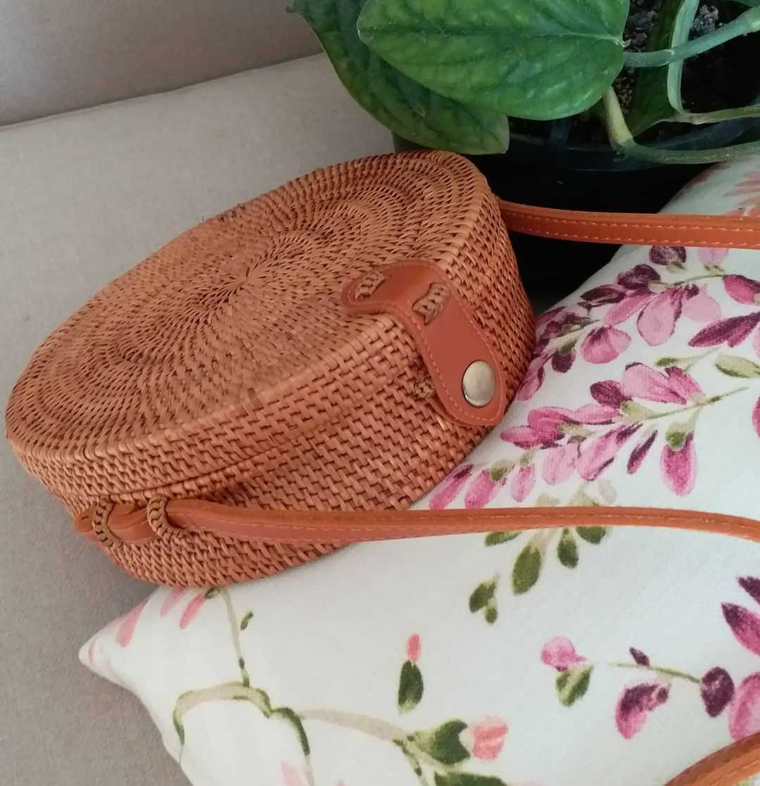 Handwoven Plain Roundbag