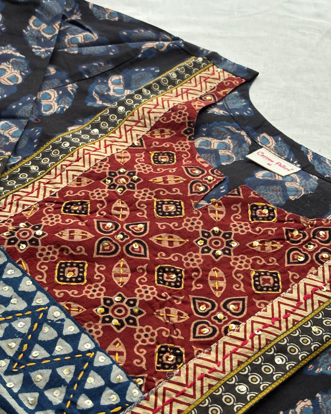 Jahota Hand Block Kurti (Yolk Pattern)