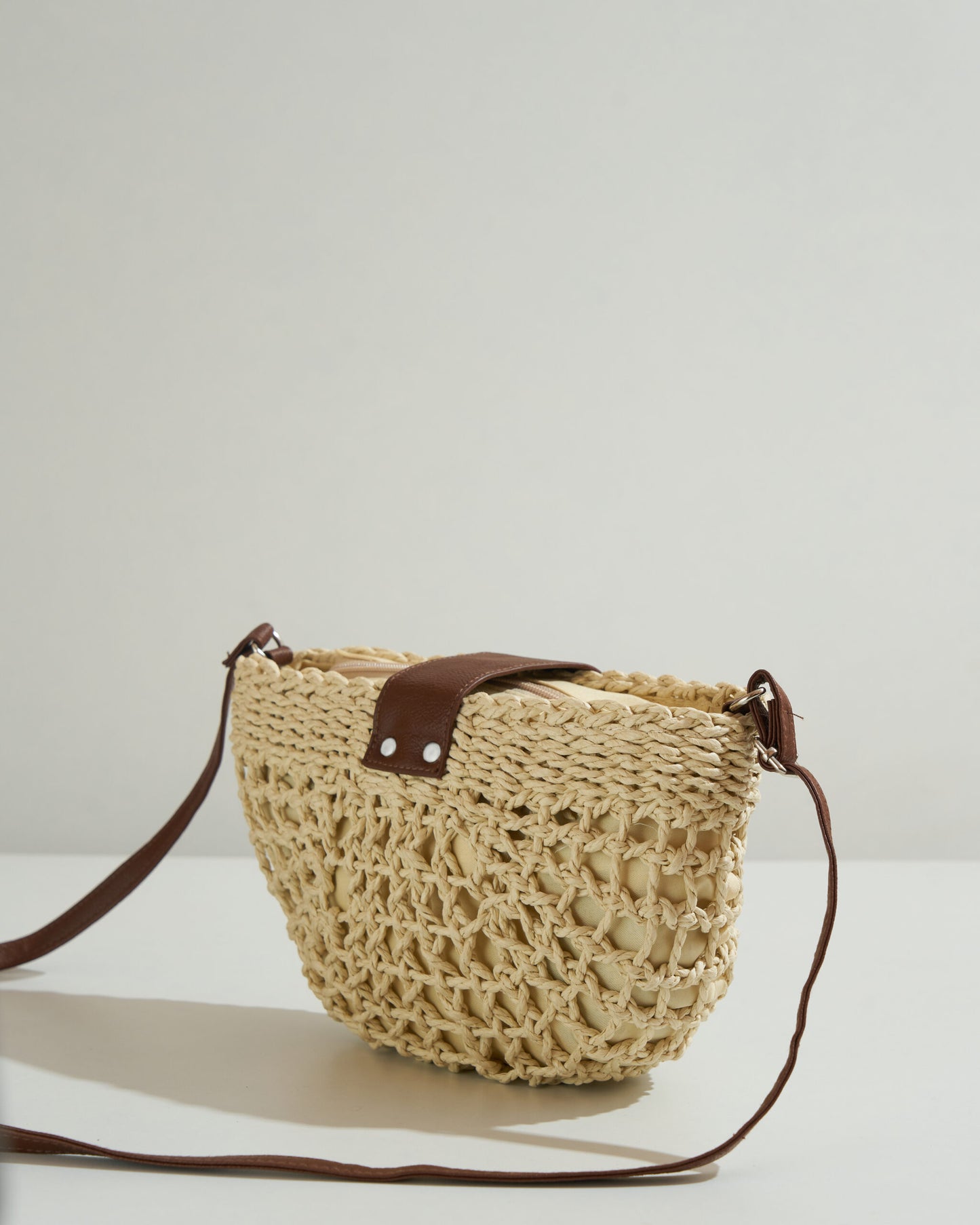Half Moon Ivory Strawbag