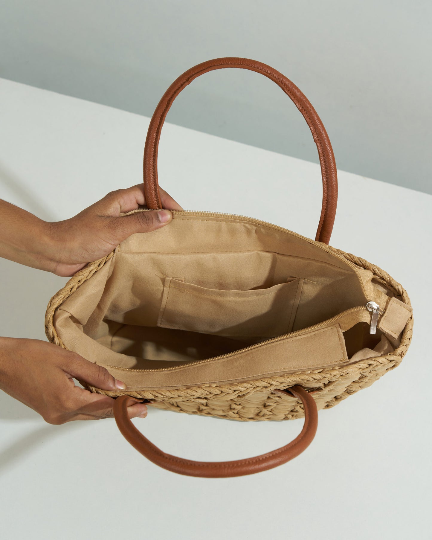 Brown Strawbag