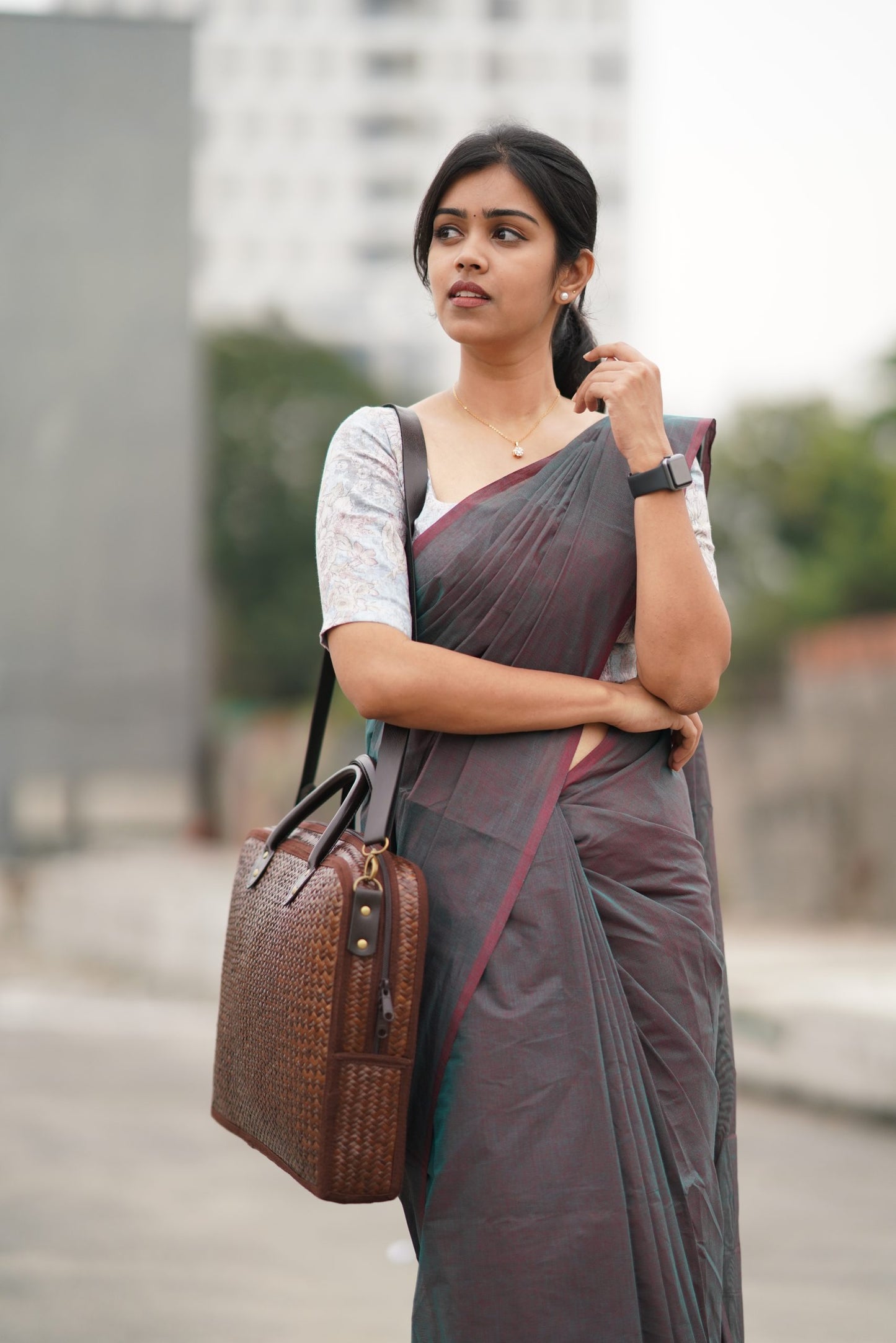15 inch Woven Laptop Bag