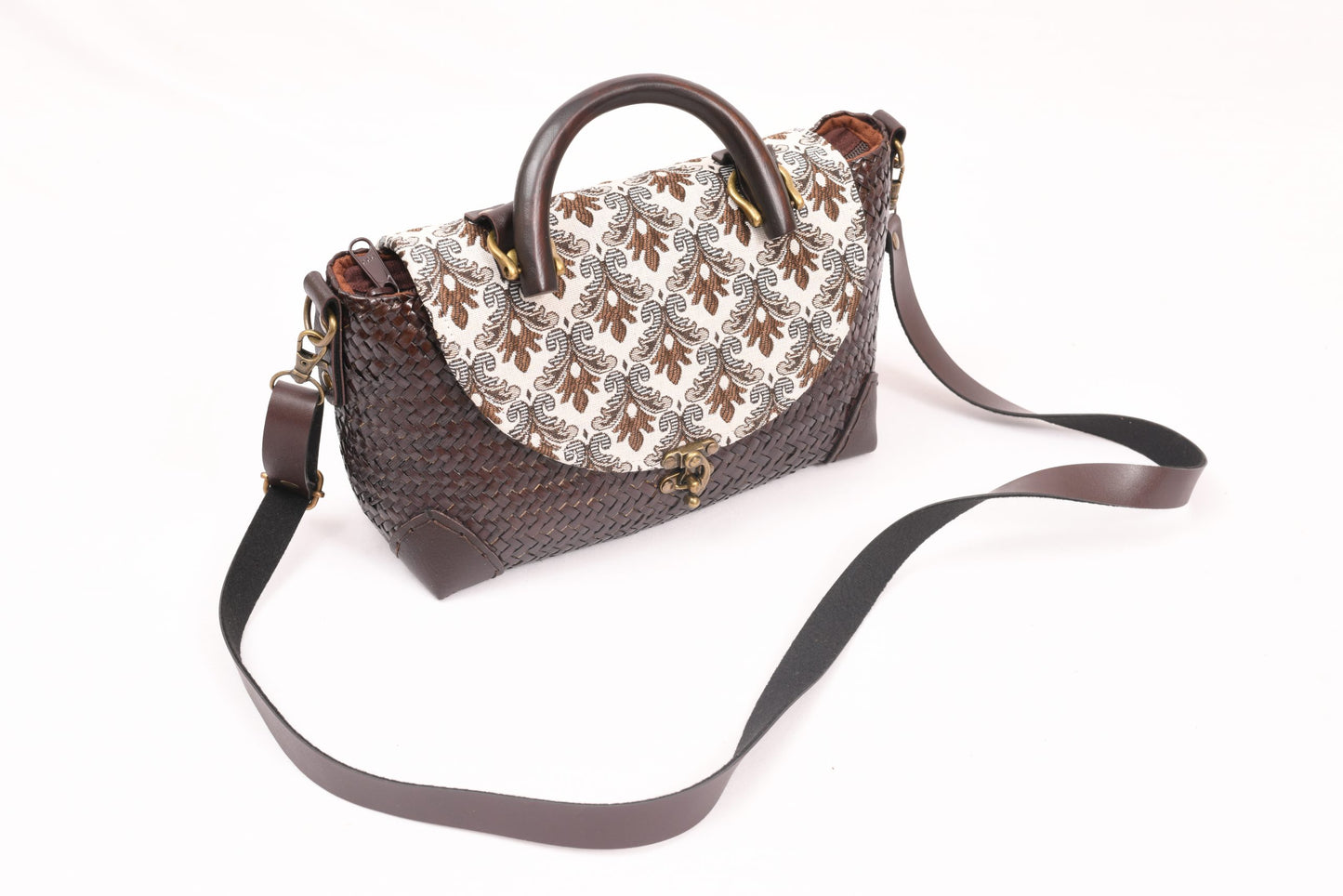 Medium Size Woven Slingbag