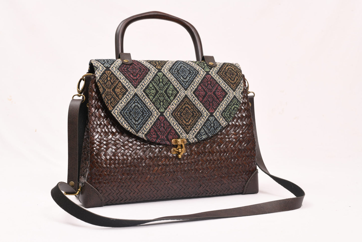 Earthy Elegance