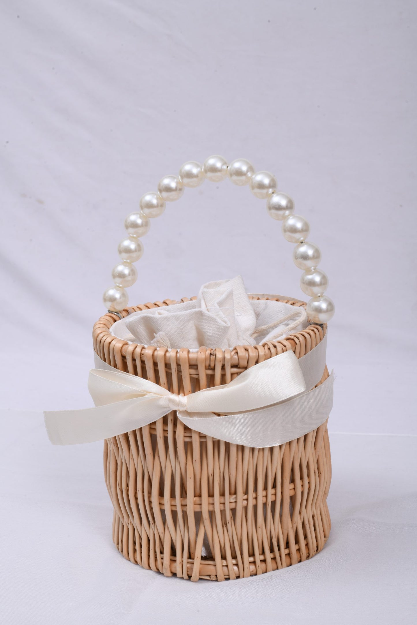 Pearl bamboo Slingbag