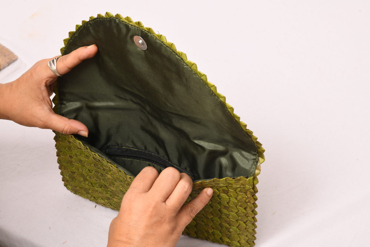 Palmleaf Clutch