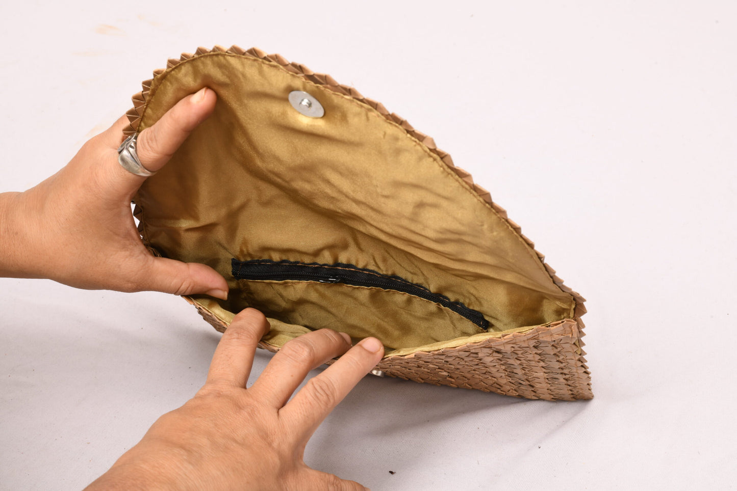 Palmleaf Clutch