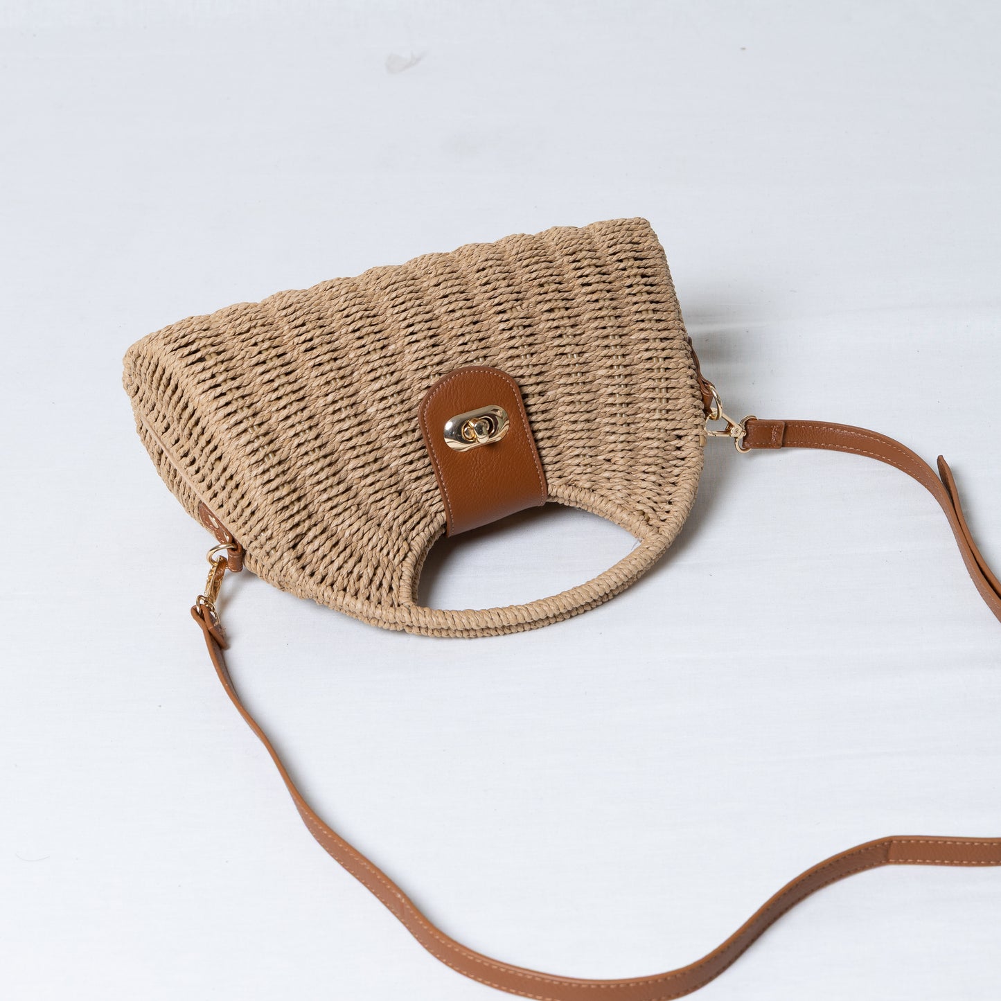 Craft and Crest - Beige