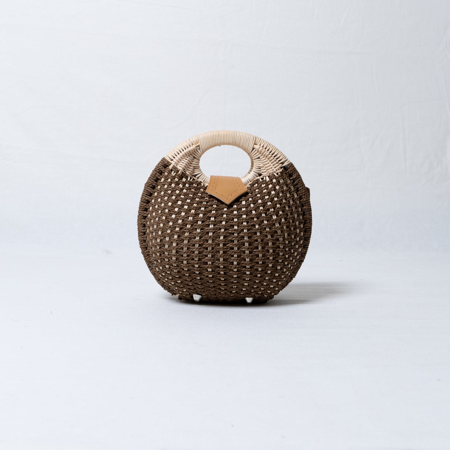 Women Nest Straw Bag - Brown