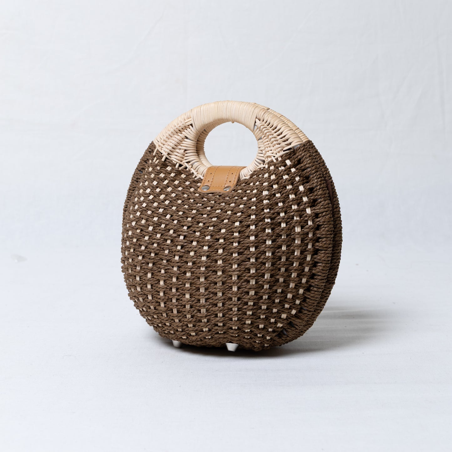 Women Nest Straw Bag - Brown