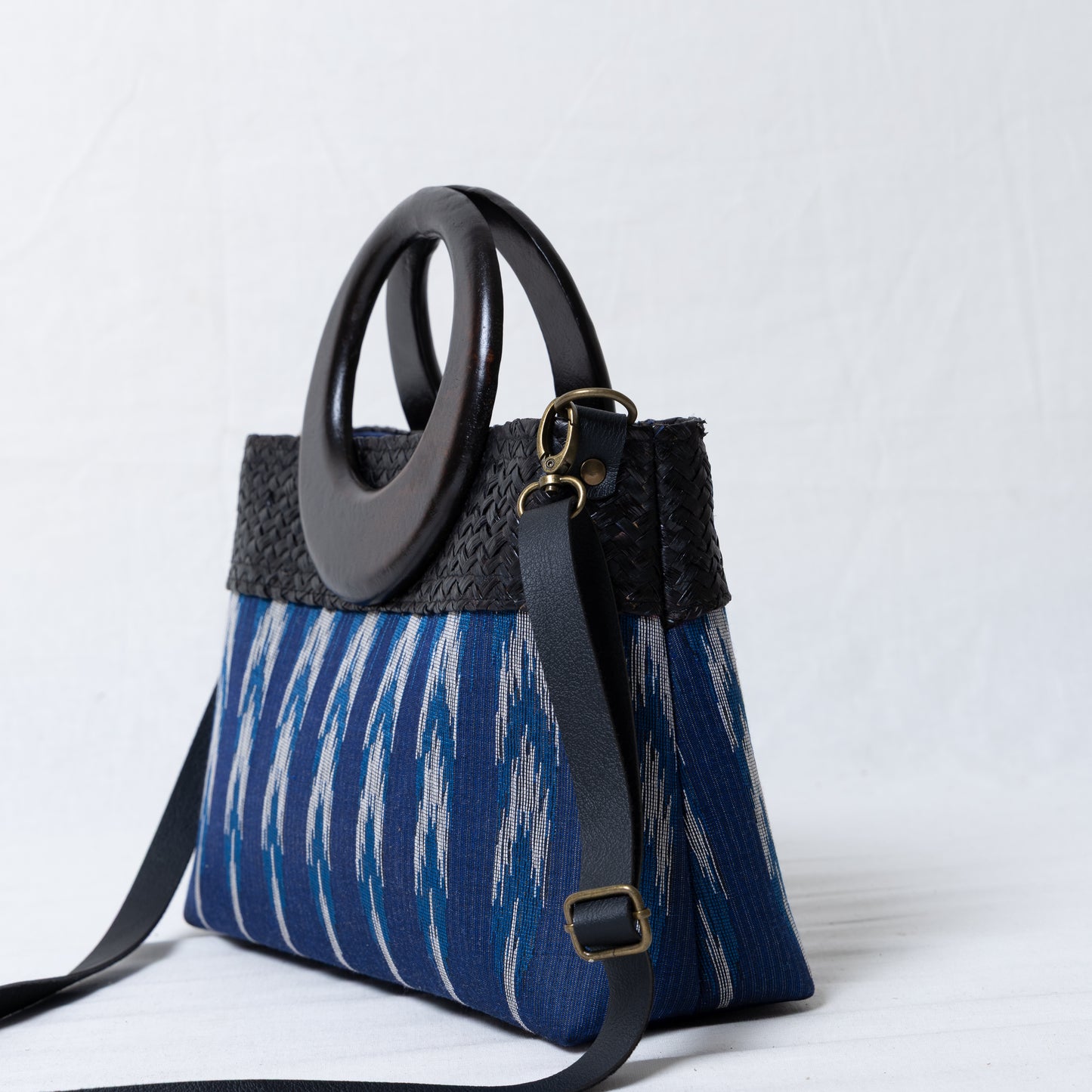 Elegant Ikkat Bag (Indigo)
