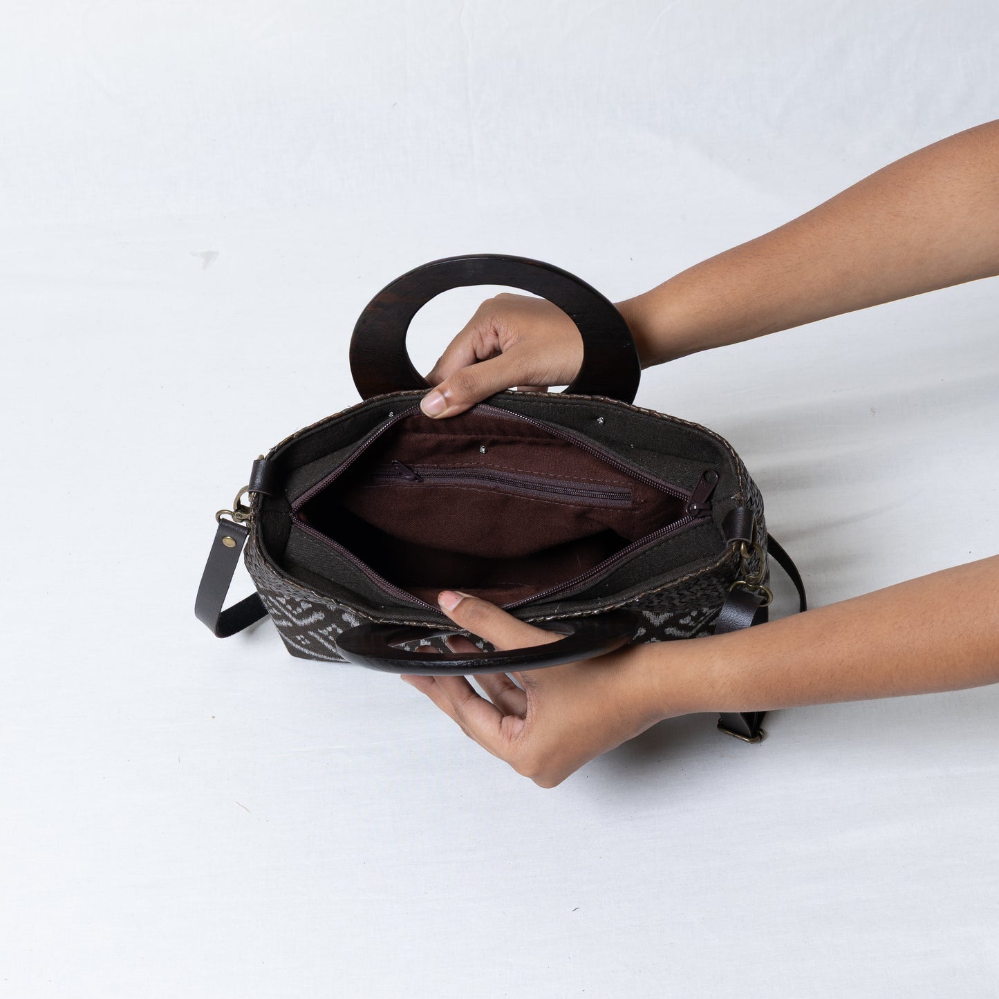 Elegant Ikkat Bag (Charcoal Grey)
