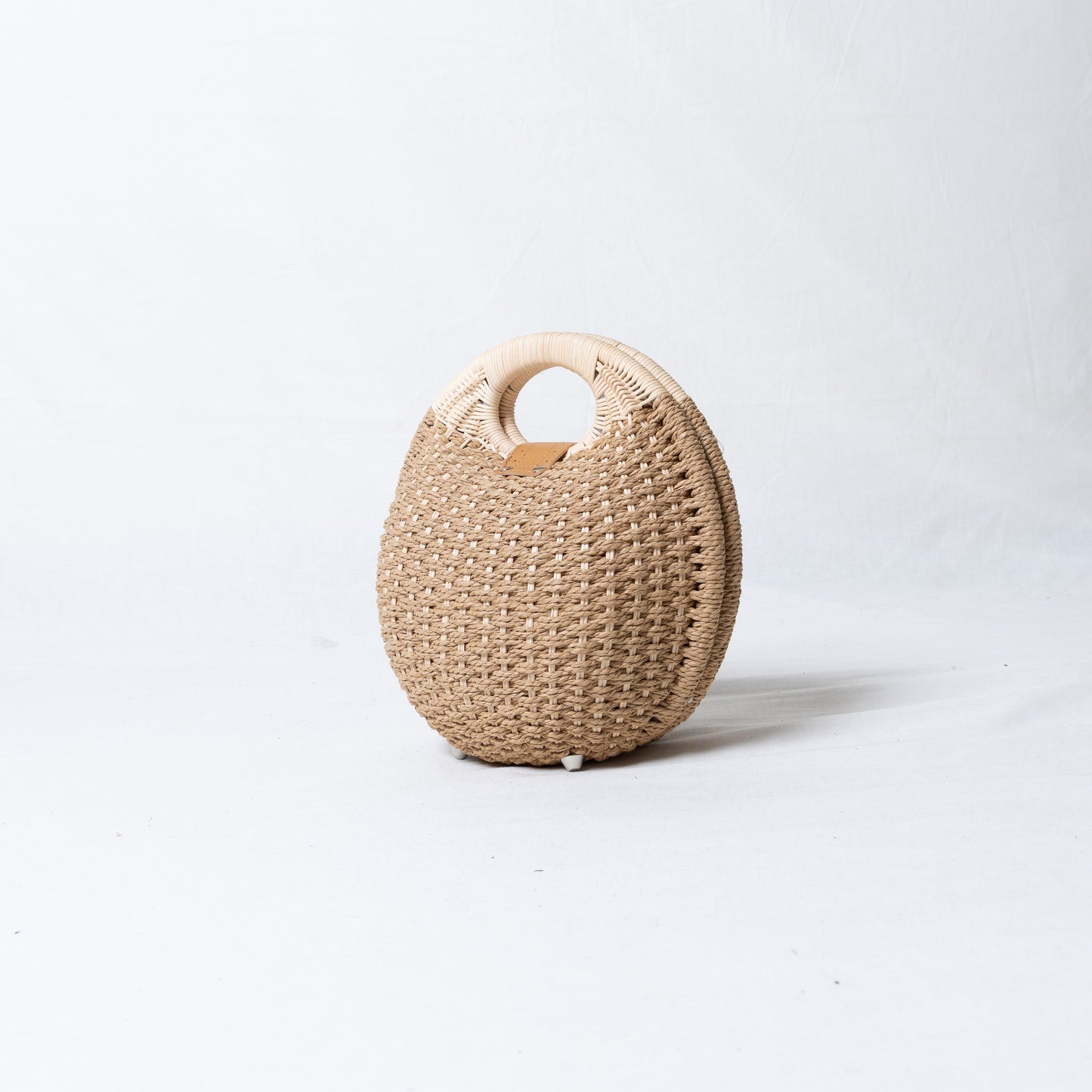 Women Nest Straw Bag - Beige