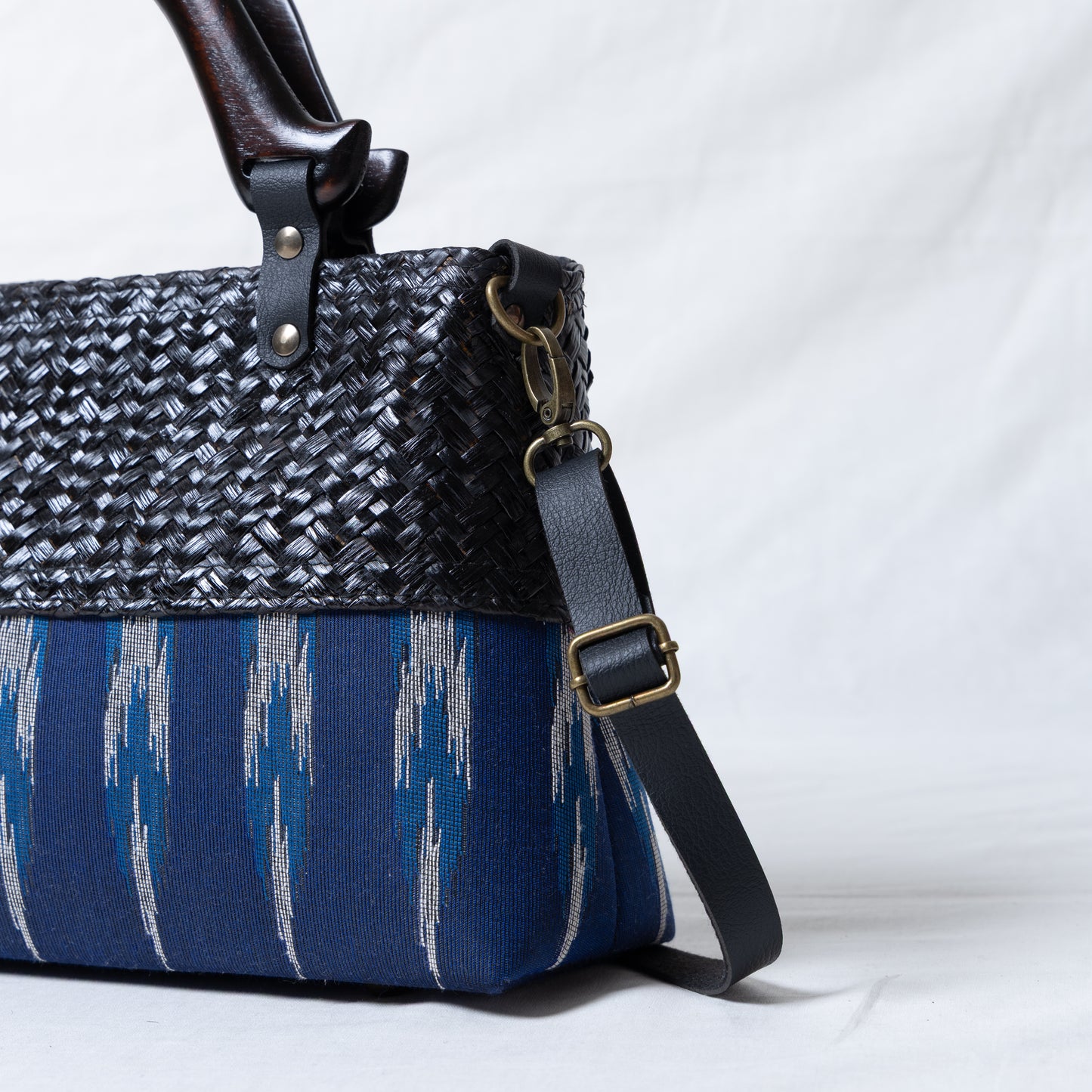 Classic Ikkat Bag