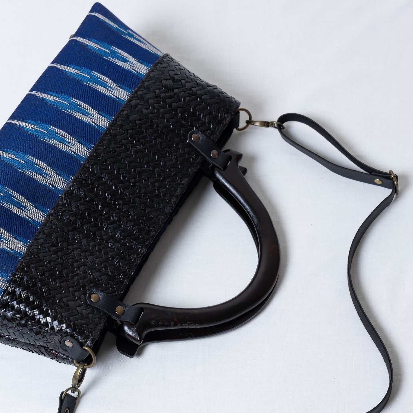 Classic Ikkat Bag