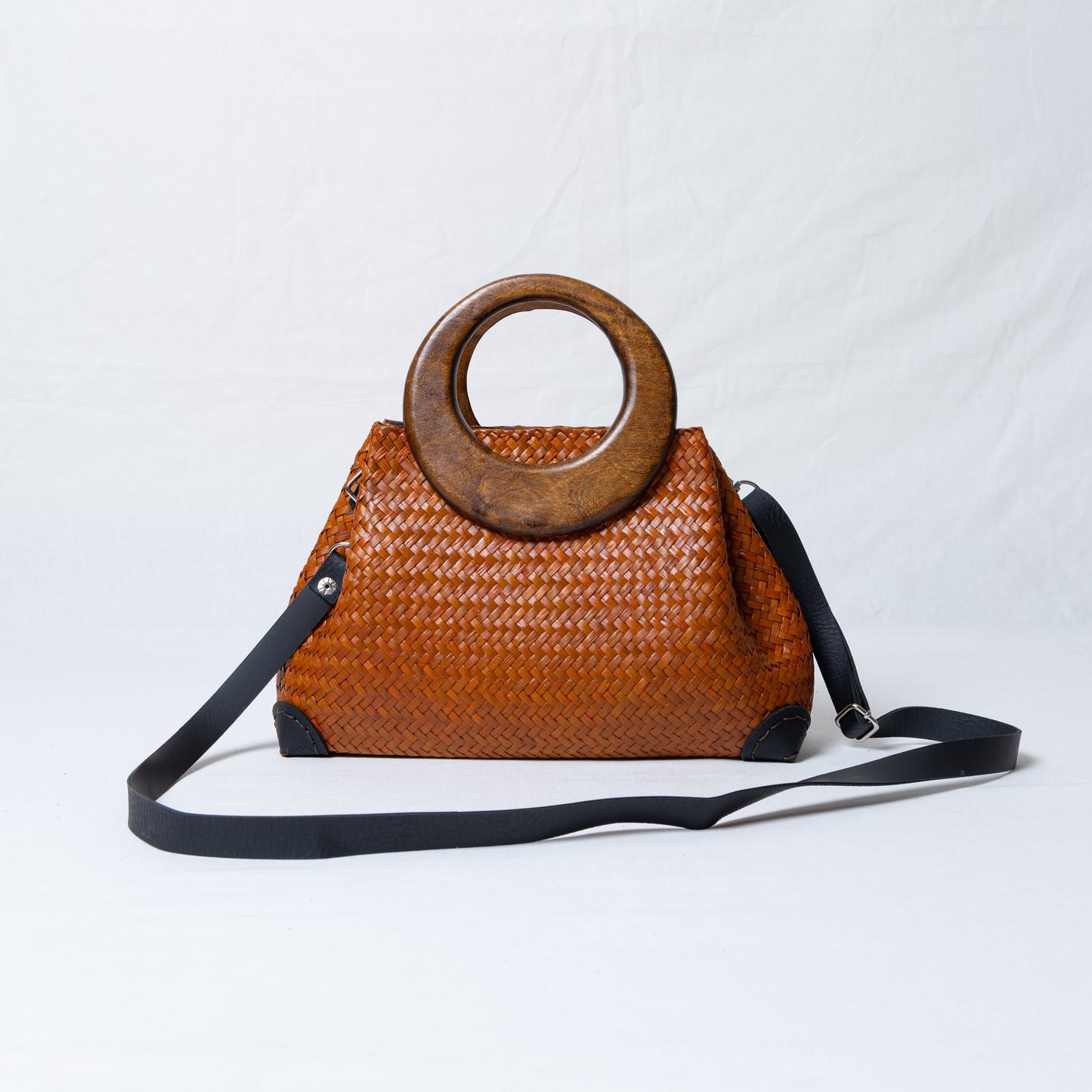 Aura Weave Bag - Tan