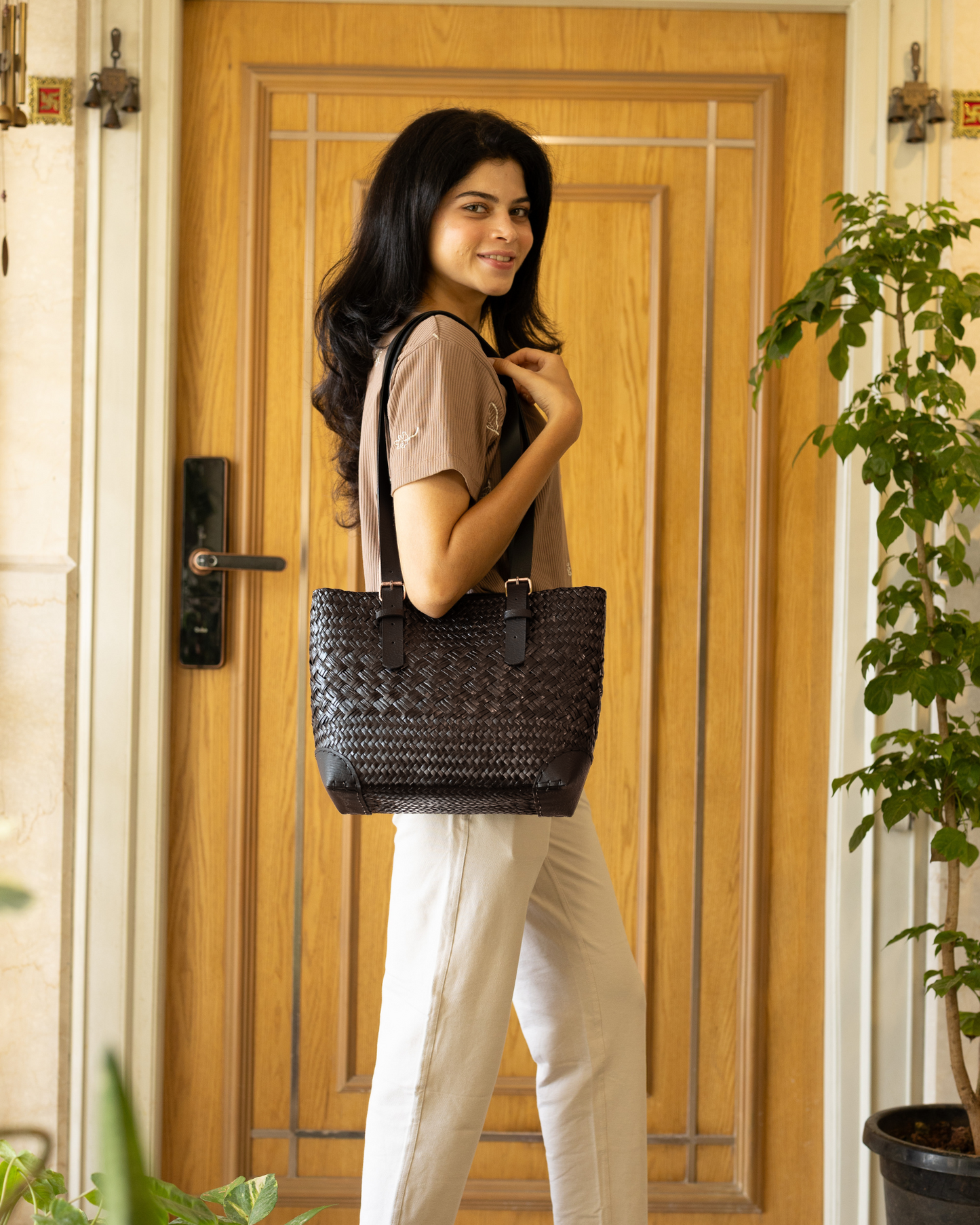 Medium Tote Bag Deep Brown