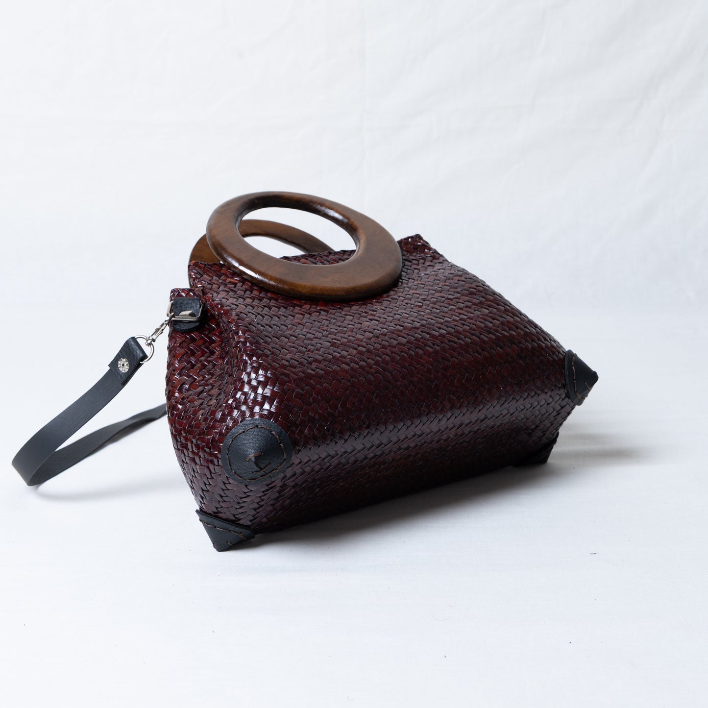 Aura Weave Bag - Mahogany