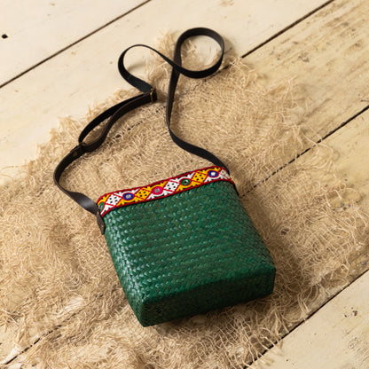 Artful Weave Sling