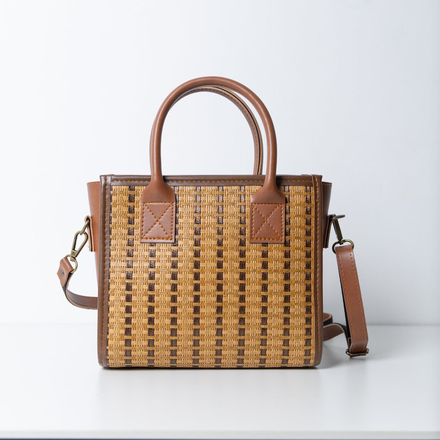 Elite Weave (Linear Pattern)