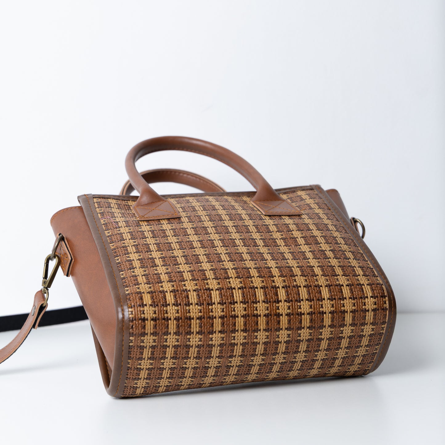 Elite Weave (Grid pattern)