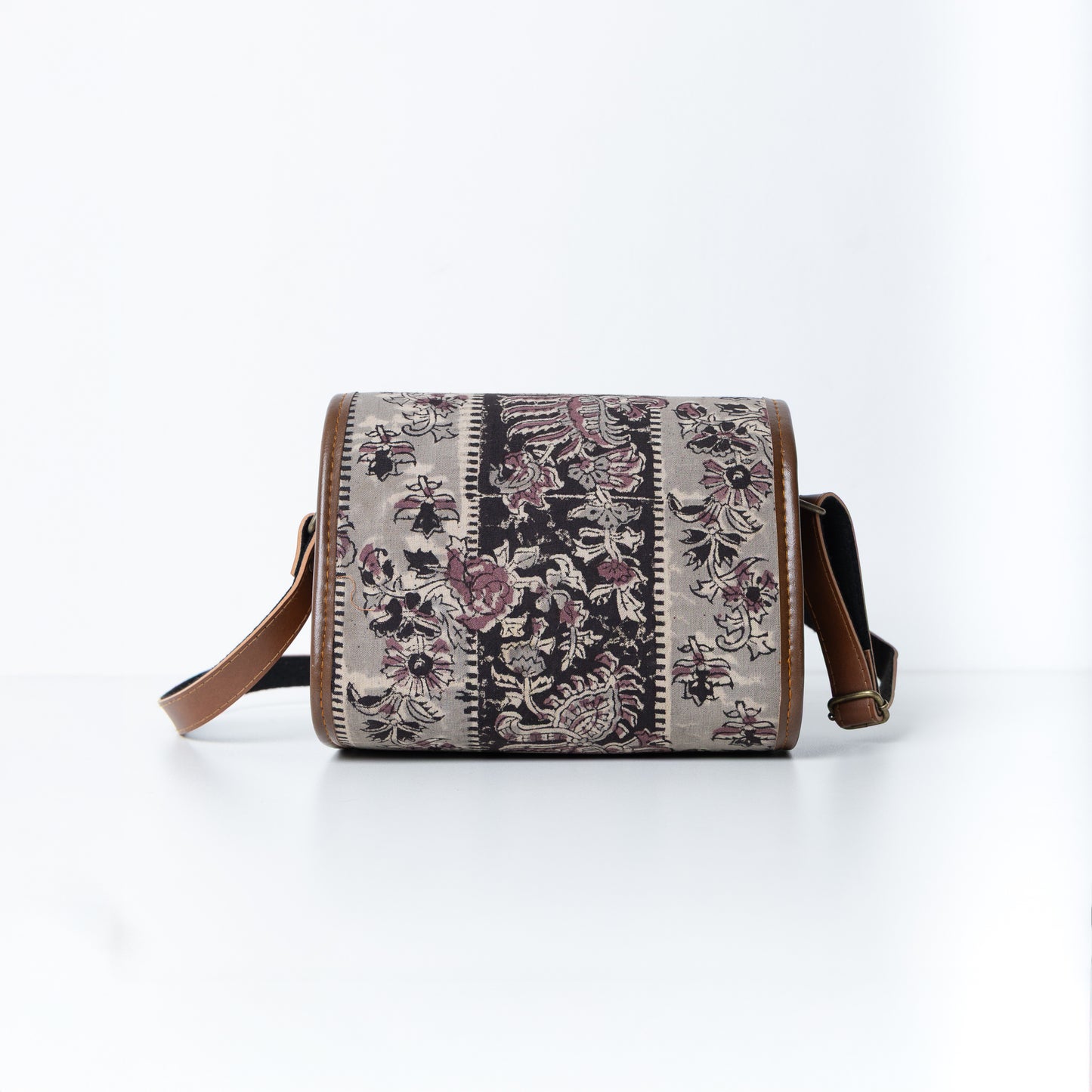 Smoky Bloom Bag