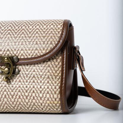 Compact Companion (Sand Tone)