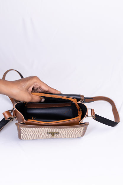 Compact Companion (Sand Tone)