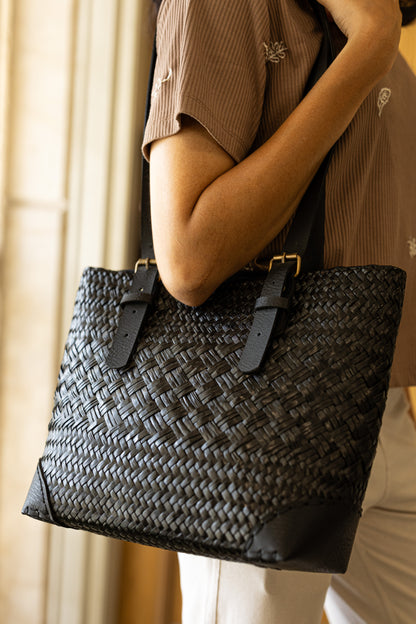 Medium Tote Bag Classic Black