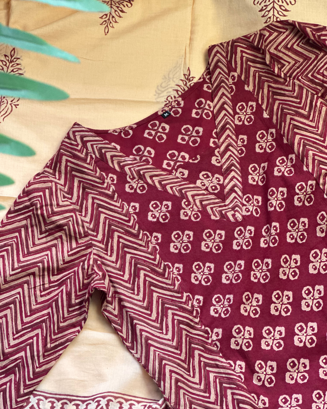Maroon Motif
