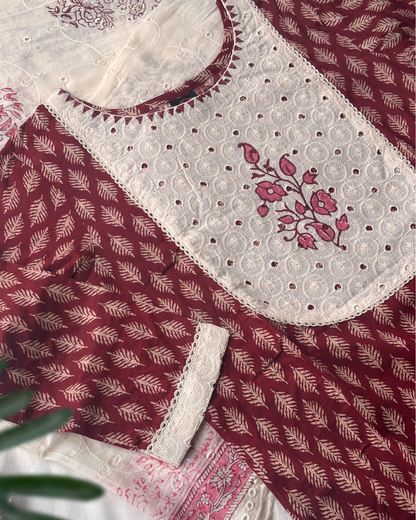 Mystic Leaf (Maroon)