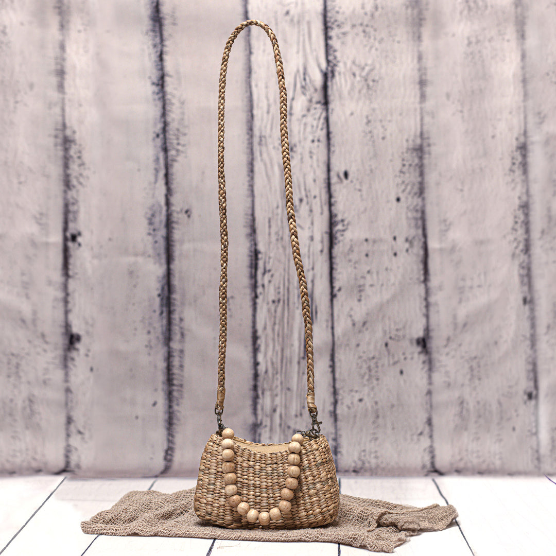 Beaded Straw Slingbag