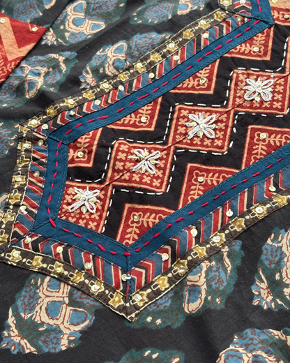 Jahota Handblock Kurti (long yolk)