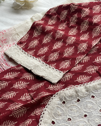 Mystic Leaf (Maroon)