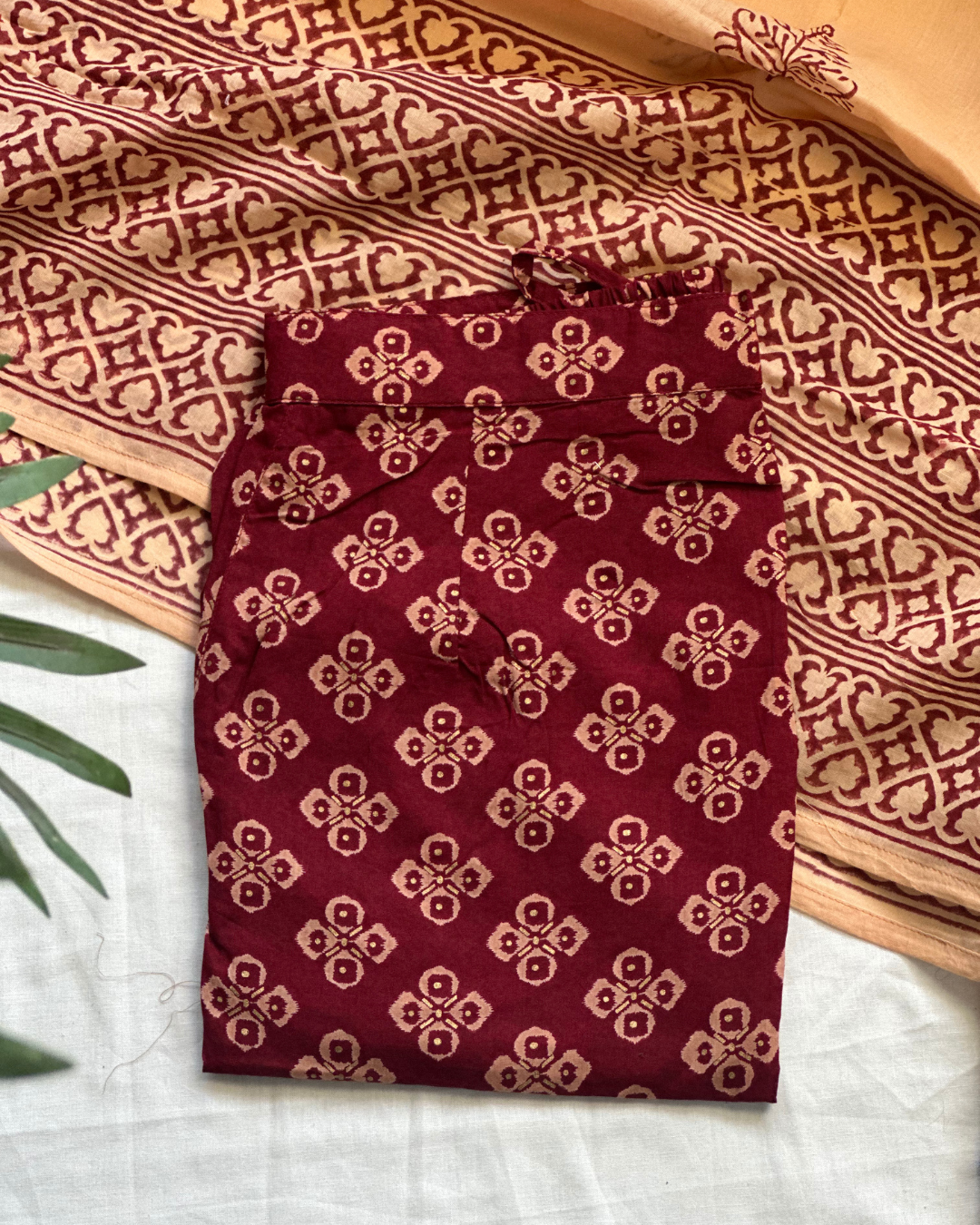 Maroon Motif