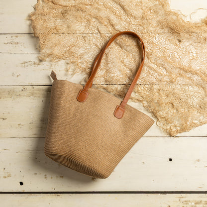 Natural Raffia Tote