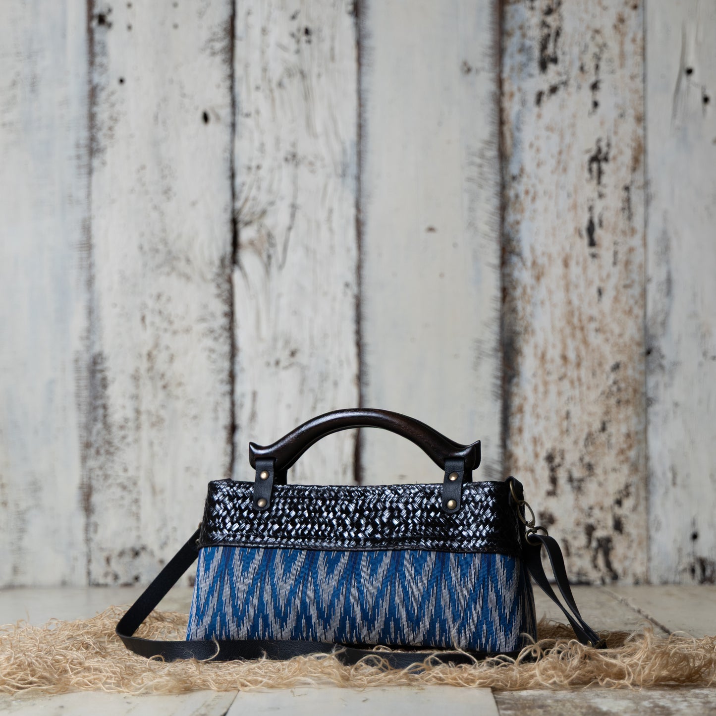 Compact Ikkat Bag (pattern 2)