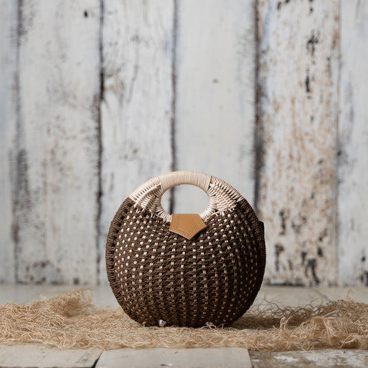 Women Nest Straw Bag - Brown