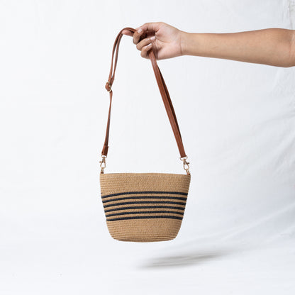 Carefree Carry Black