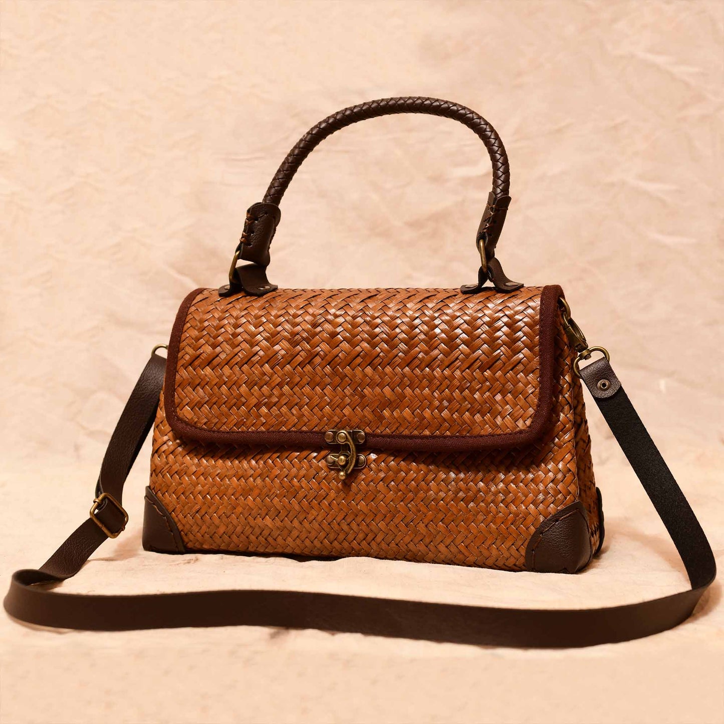 Bask and Braid Walnut Brown