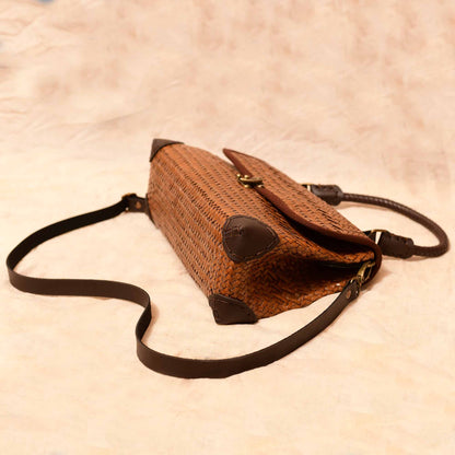 Bask and Braid Walnut Brown