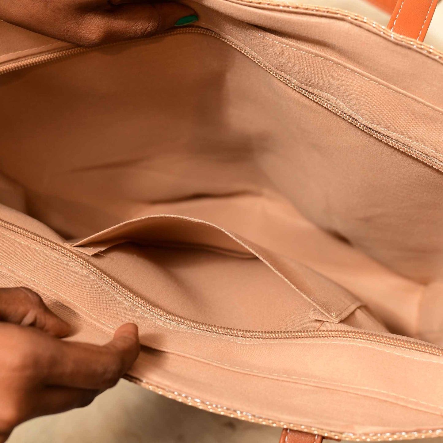 Natural Raffia Tote