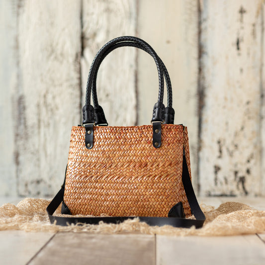 Braided handle Timeless Tan Handbag