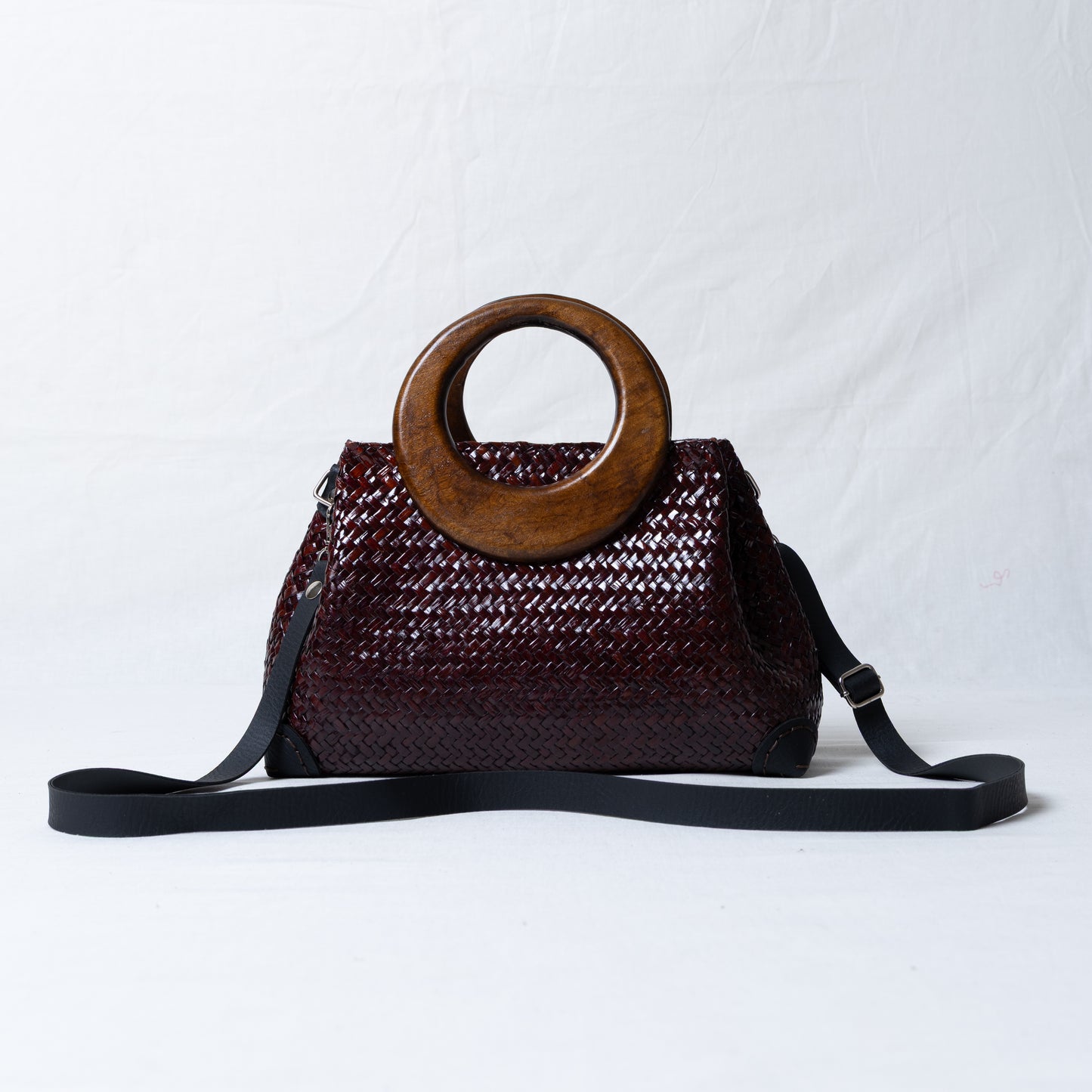 Aura Weave Bag - Mahogany
